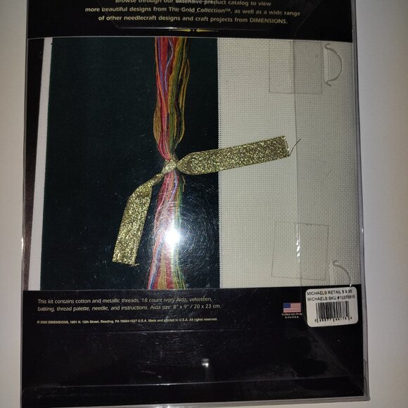 Dimensions Gold Nuggets “Poinsettia Elegance" Cross Stitch Kit #8680 NIP - Picture 3 of 3